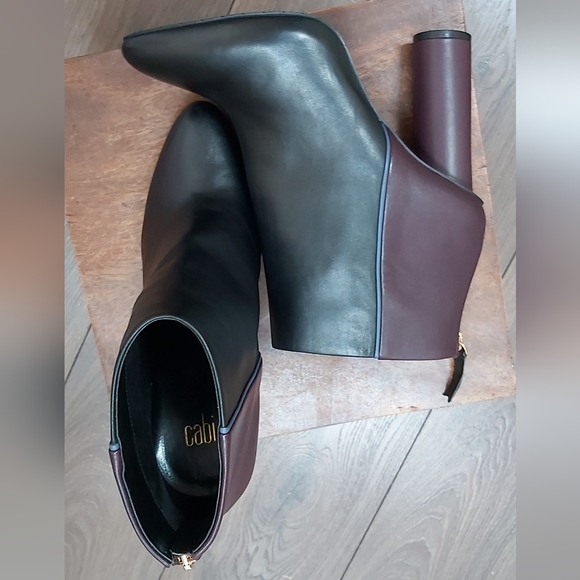 CAbi Bisset heeled boots - Picture 7 of 7